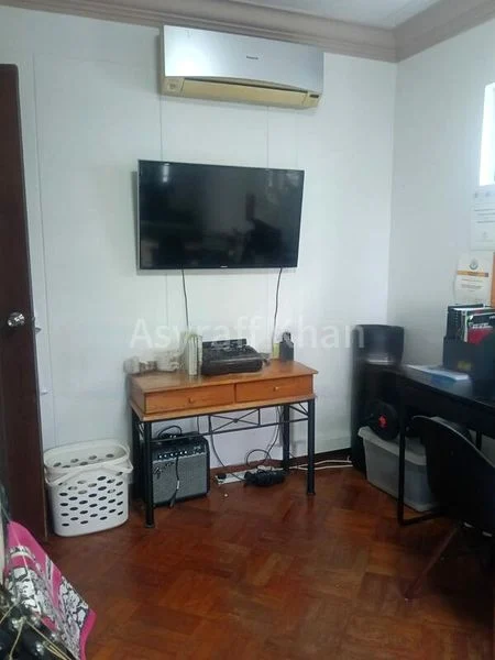 5 Room (5I) HDB for Sale in  786D Woodlands Drive 60 - Image 11