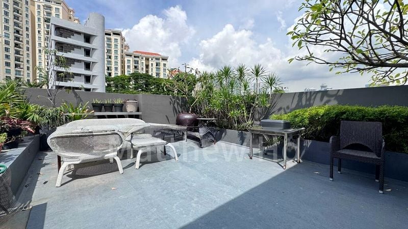 Shop / Shophouse for Rent: River Valley Road - Image 1