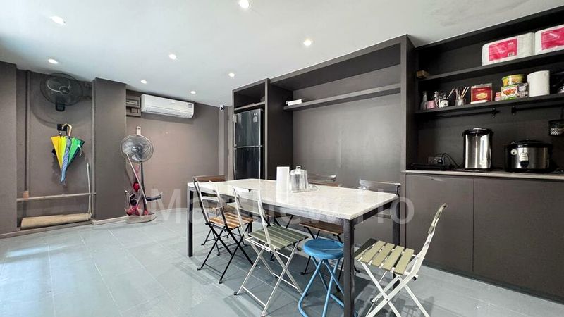 Shop / Shophouse for Rent: River Valley Road - Image 11