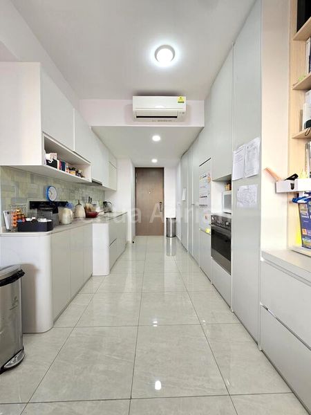 2 Bed Condo for Sale in  Kopar At Newton - Image 2