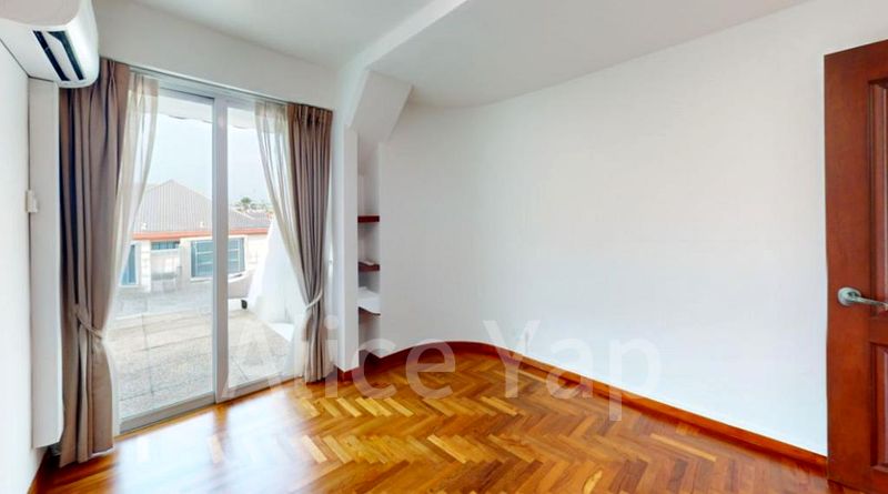 4 Bed Condo for Rent in Pepys Hill Condominium - Image 4