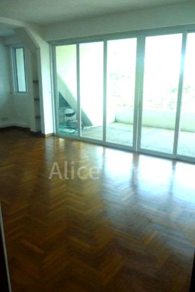 4 Bed Condo for Rent in Pepys Hill Condominium - Image 6