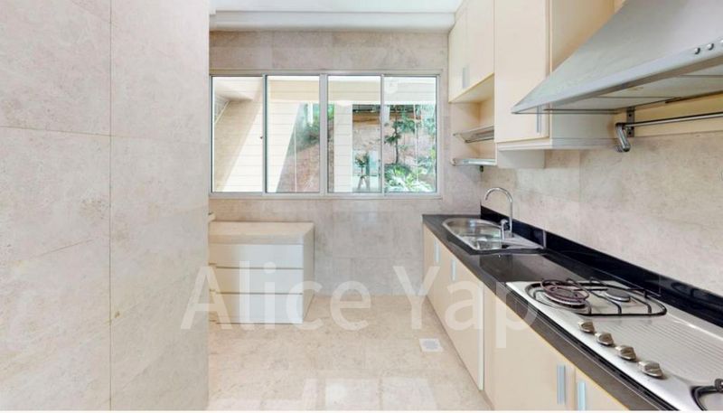 4 Bed Condo for Rent in Pepys Hill Condominium - Image 13