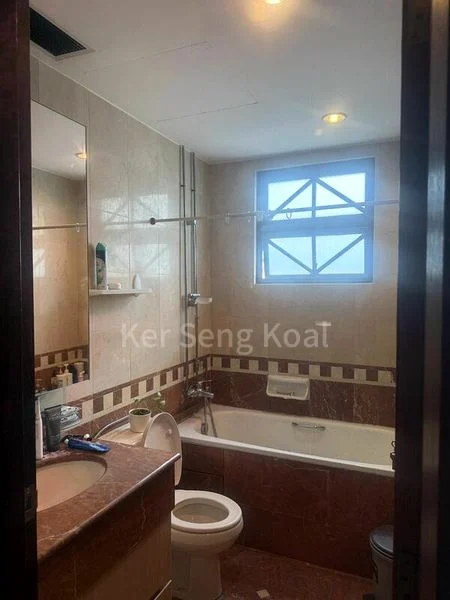 4 Bed Condo for Rent in  The Anchorage - Image 10