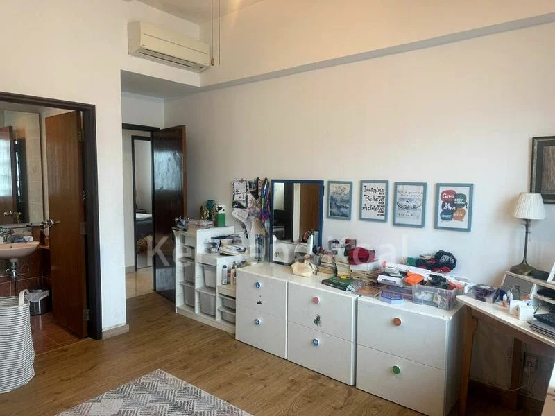 4 Bed Condo for Rent in  The Anchorage - Image 9