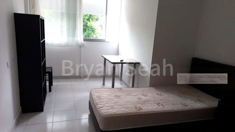 Common Room (HDB) for Rent in  864 Yishun Avenue 4 - Image 5