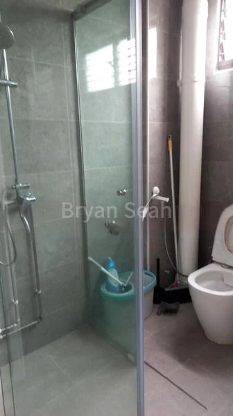 Common Room (HDB) for Rent in  864 Yishun Avenue 4 - Image 7