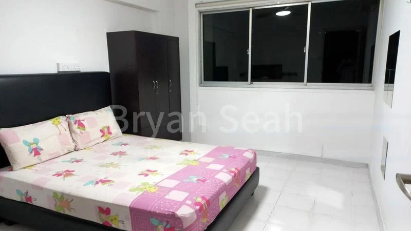 Common Room (HDB) for Rent in  864 Yishun Avenue 4 - Image 1