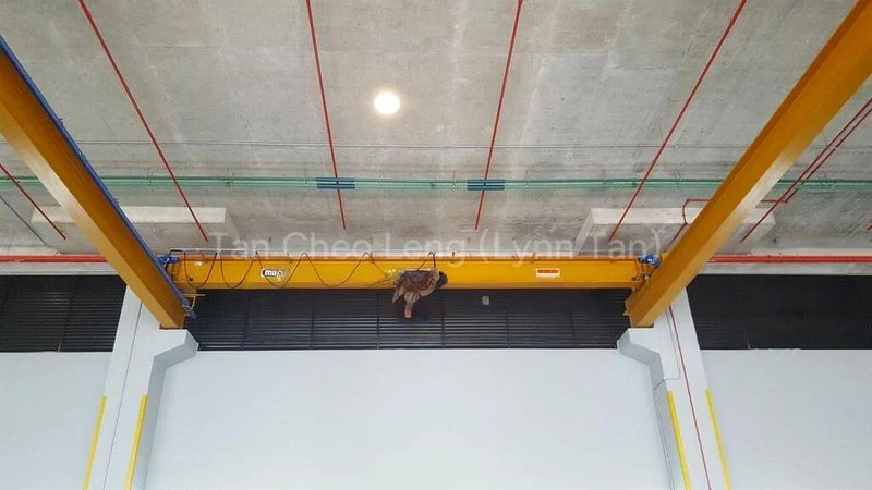 Factory / Workshop (B2) for Rent: 9 Tampines Industrial Drive - Image 2