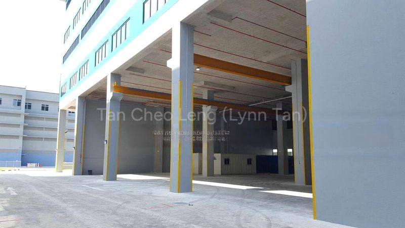 Factory / Workshop (B2) for Rent: 9 Tampines Industrial Drive - Image 3