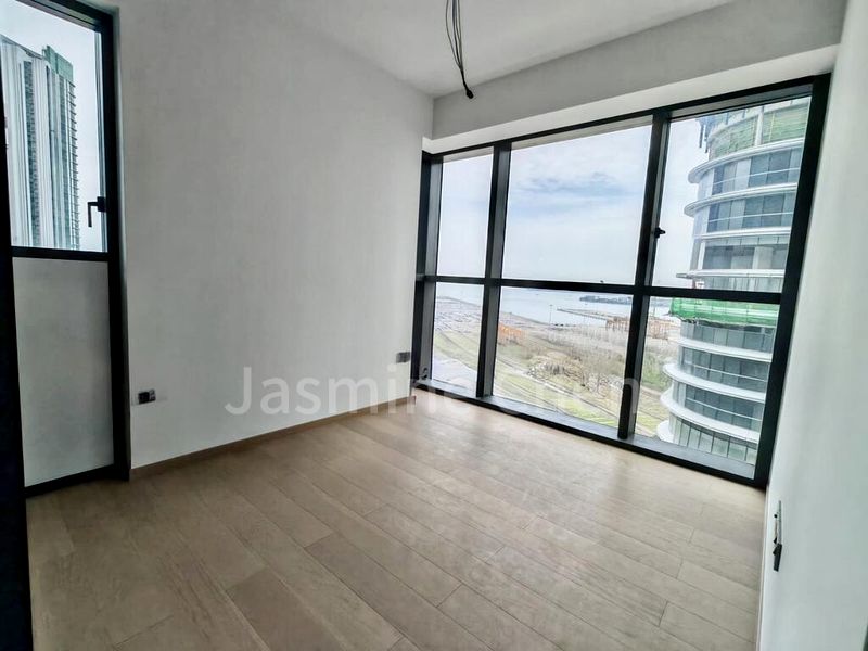 2 Bed Condo for Rent in  Newport Residences / Newport Tower - Image 3