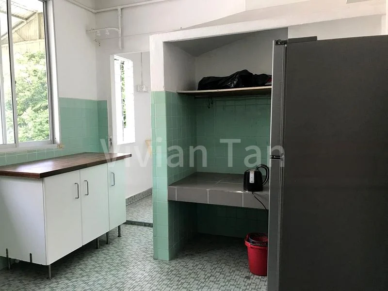 2 Bed Walk-up Apartment (Condo) for Rent in  Zion Road - Image 12