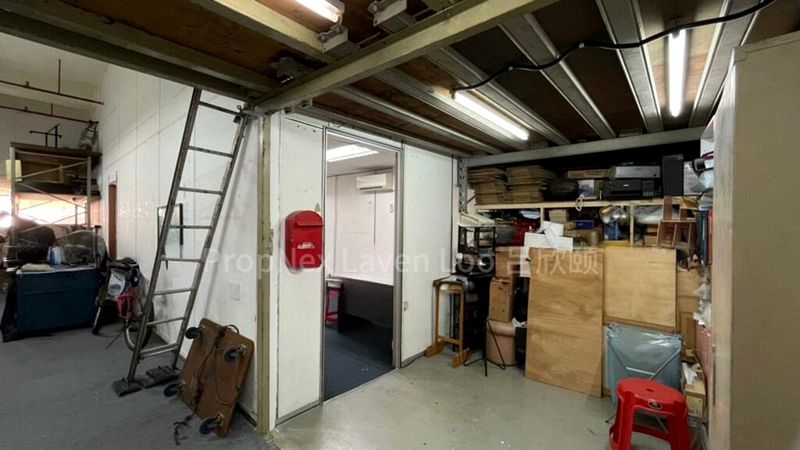 Light Industrial (B1) for Rent: Lam Soon Industrial Building - Image 4