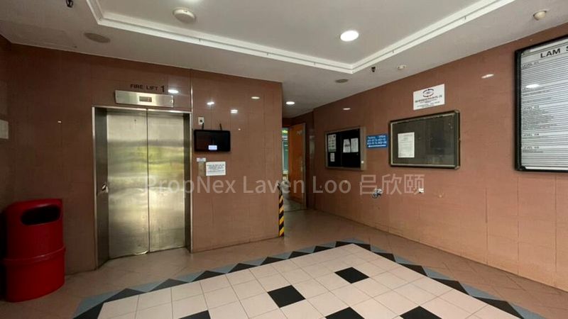 Light Industrial (B1) for Rent: Lam Soon Industrial Building - Image 12