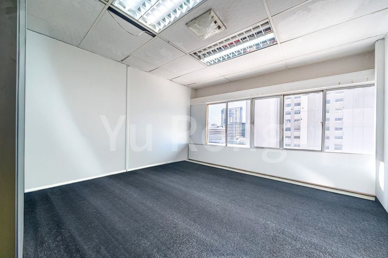 Office for Rent in Golden Mile Tower - Image 4