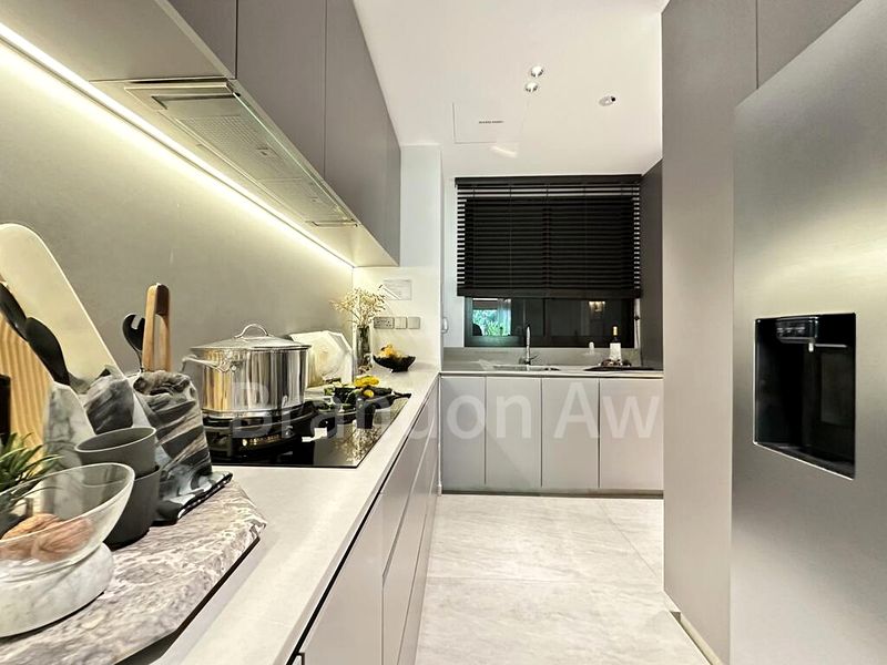 4 Bed Condo for Sale in  Terra Hill - Image 9