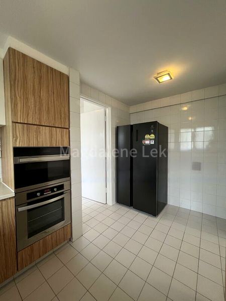 3+1 Bed Condo for Rent in  Parkway View - Image 7