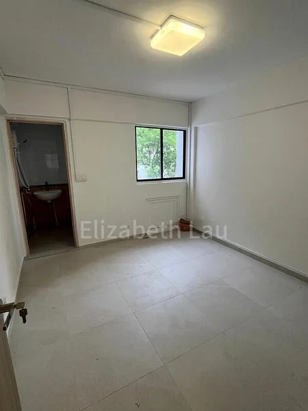 3 Room (3NG) HDB for Rent in  433 Clementi Avenue 3 - Image 4