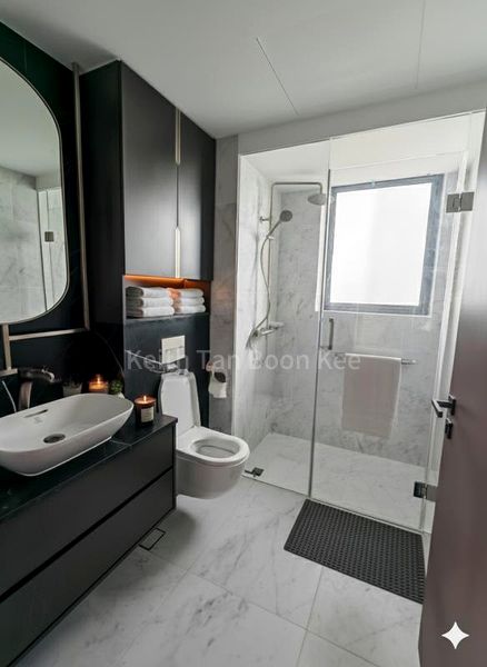 2 Bed Condo for Rent in  Newport Residences / Newport Tower - Image 4