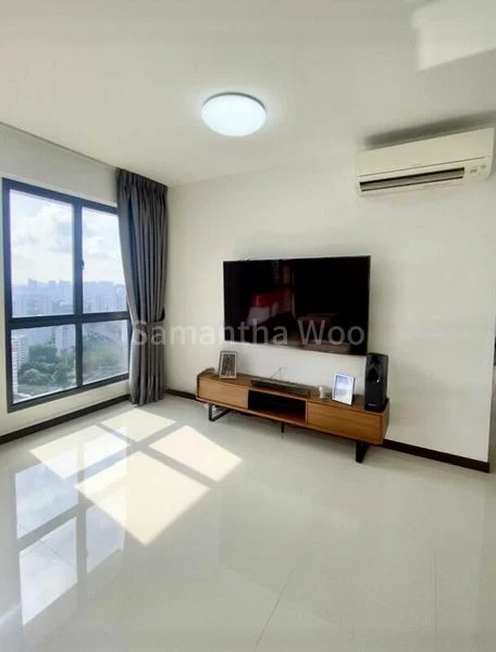 5 Room (5I) HDB for Rent in  445A Clementi Avenue 3 - Image 2