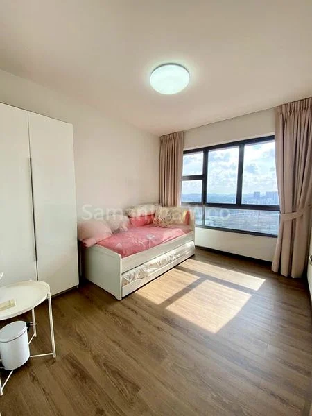 5 Room (5I) HDB for Rent in  445A Clementi Avenue 3 - Image 9