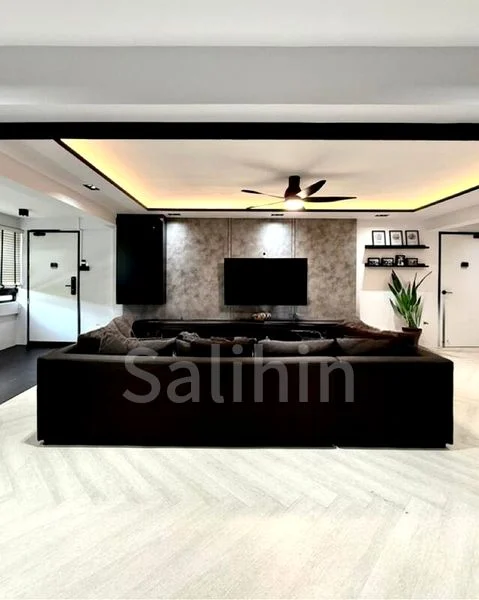 5 Room (5I) HDB for Sale in  229 Tampines Street 23 - Image 4