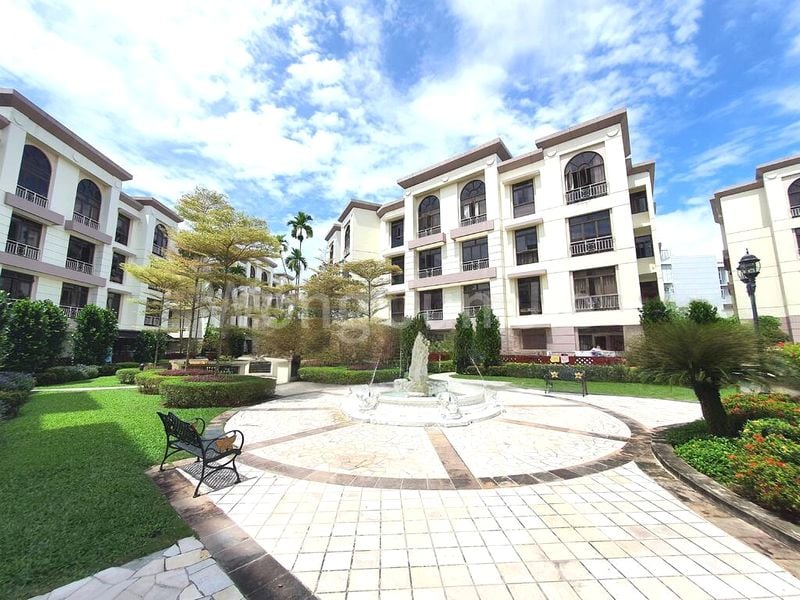 3 Bed Condo for Sale in  Seletaris - Image 2