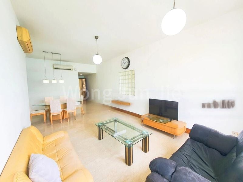 3 Bed Condo for Sale in  Seletaris - Image 4