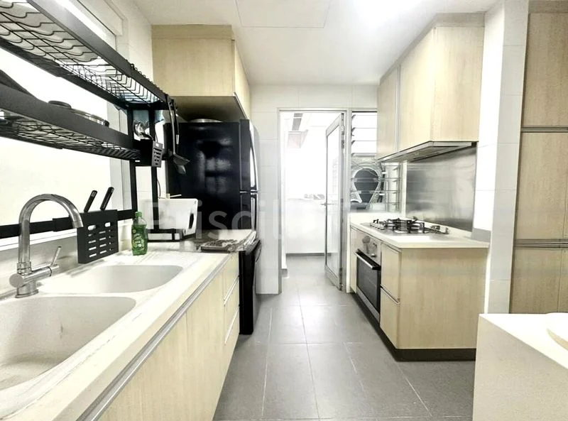 Common Room (Condo) for Rent in  The Parc Condominium - Image 7