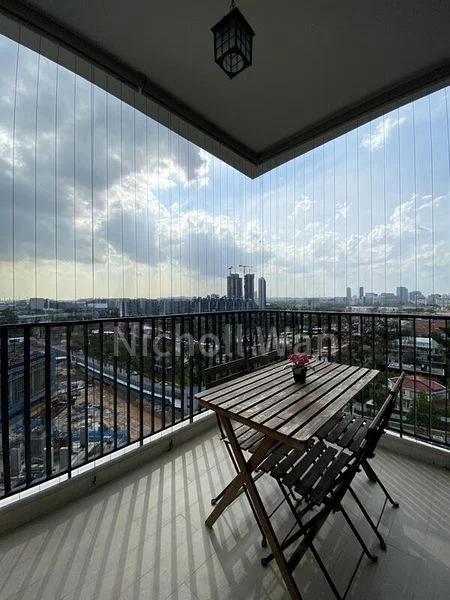 2 Bed Condo for Rent in  The Trilinq - Image 7