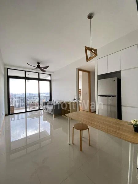 2 Bed Condo for Rent in  The Trilinq - Image 6