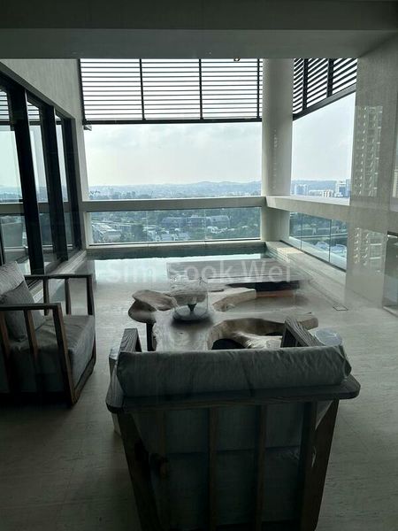 4 Bed Apartment (Condo) for Rent in  Hana - Image 1