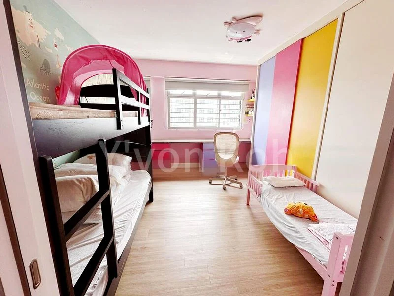 5 Room (5I) HDB for Rent in  166A Yung Kuang Road - Image 4