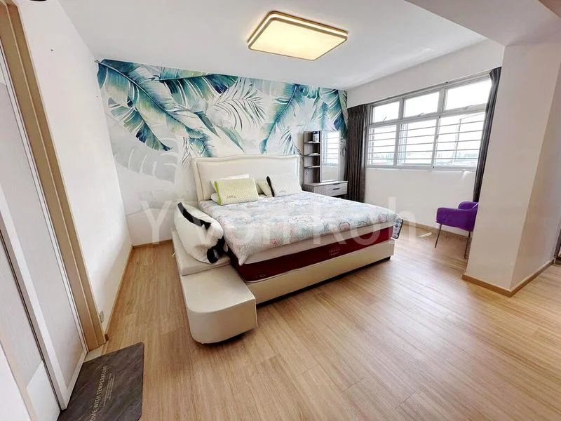 5 Room (5I) HDB for Rent in  166A Yung Kuang Road - Image 6