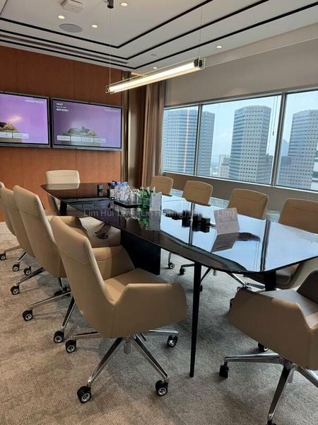 Office for Rent: Gateway East - Image 3