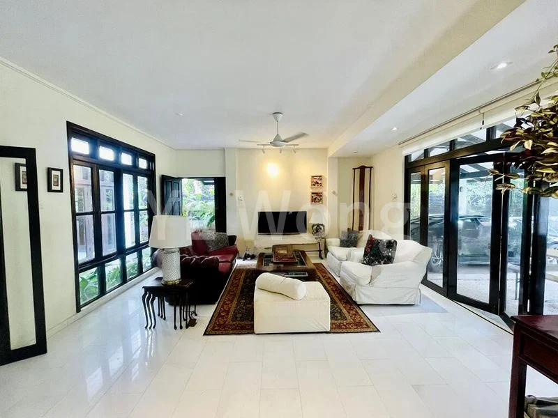 4 Bed Bungalow (Landed) for Sale in Dunearn Estate - Image 1