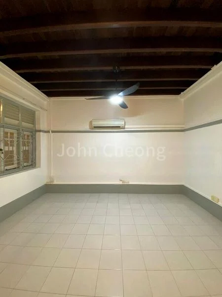 4 Bed Terraced House (Landed) for Rent in  Townerville - Image 3