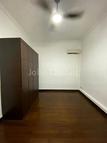 4 Bed Terraced House (Landed) for Rent in  Townerville - Image 8