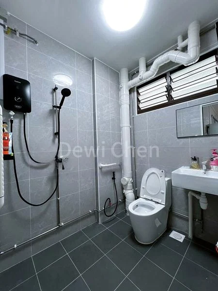 Common Room (HDB) for Rent in  116 Simei Street 1 - Image 3
