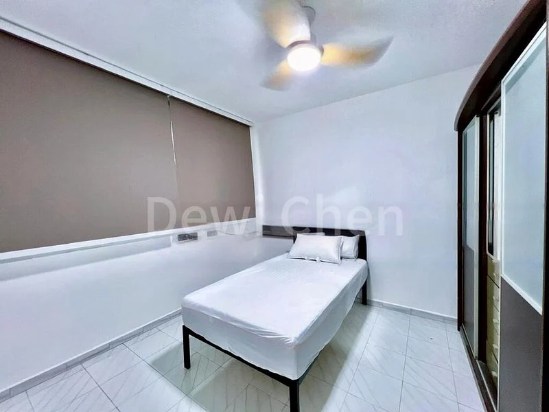 Common Room (HDB) for Rent in  116 Simei Street 1 - Image 6
