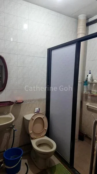 Common Room (HDB) for Rent in  586 Woodlands Drive 16 - Image 2
