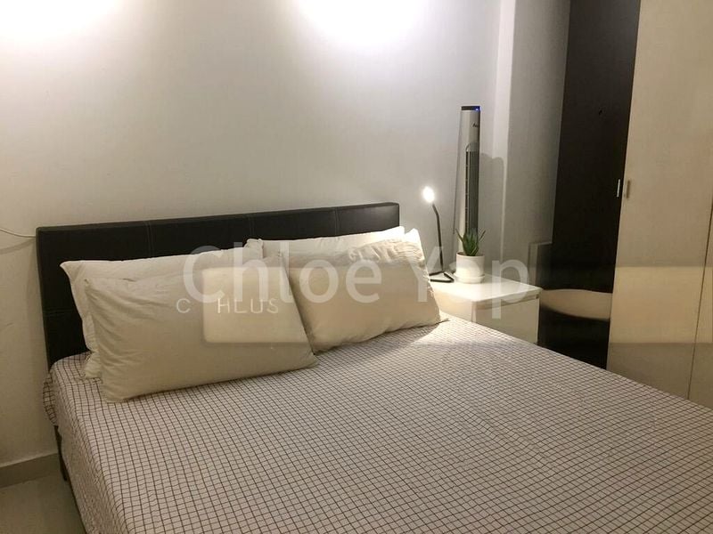 Common Room (HDB) for Rent in  17 Beach Road - Image 2
