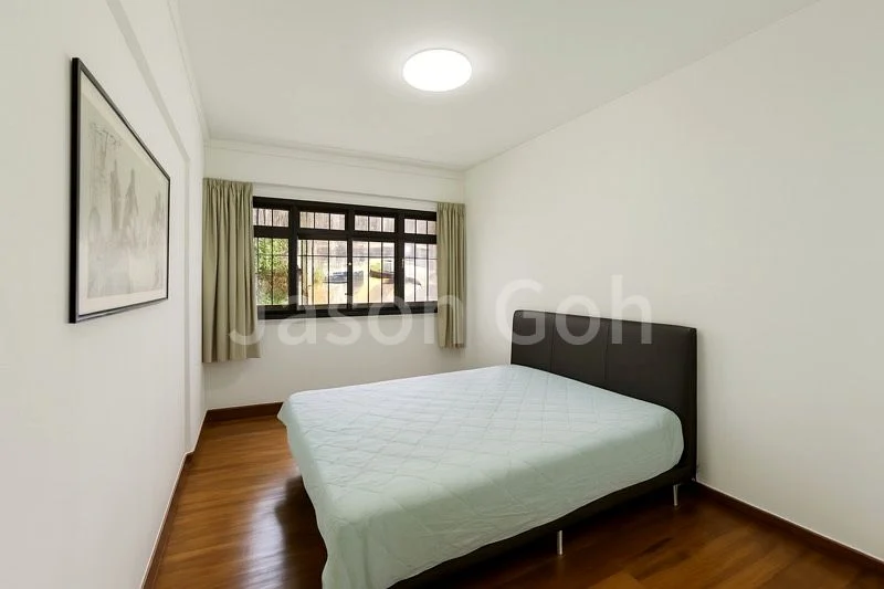 4 Room (4A) HDB for Sale in  699C Hougang Street 52 - Image 2