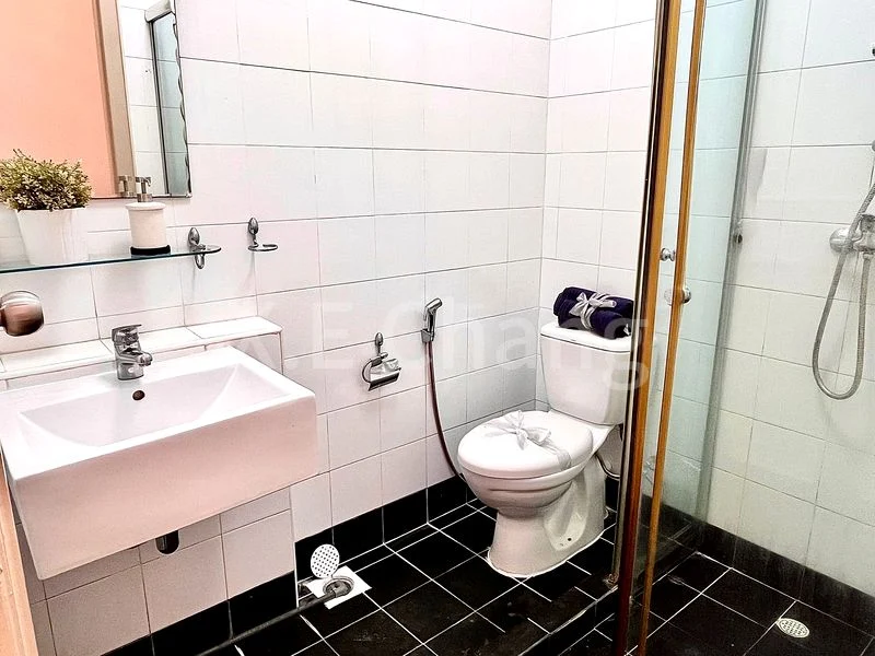 4 Bed Conservation House (Landed) for Rent in  Townerville - Image 43