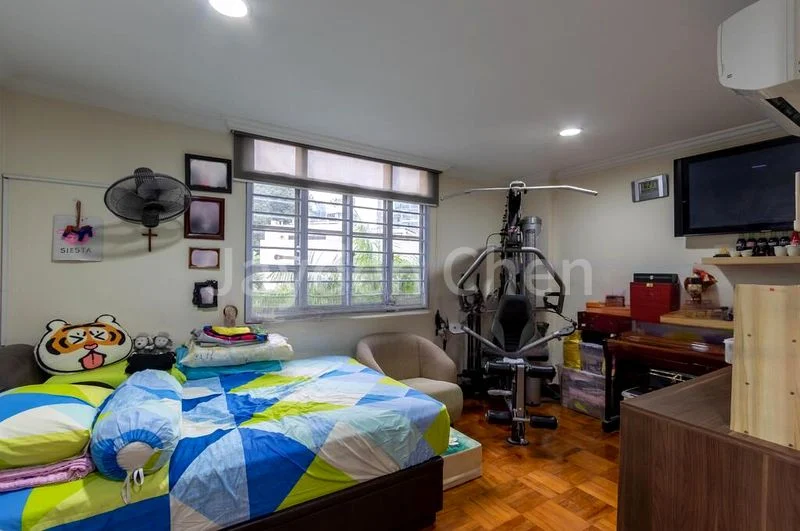 3 Bed Condo for Rent in Pinetree Condominium - Image 5