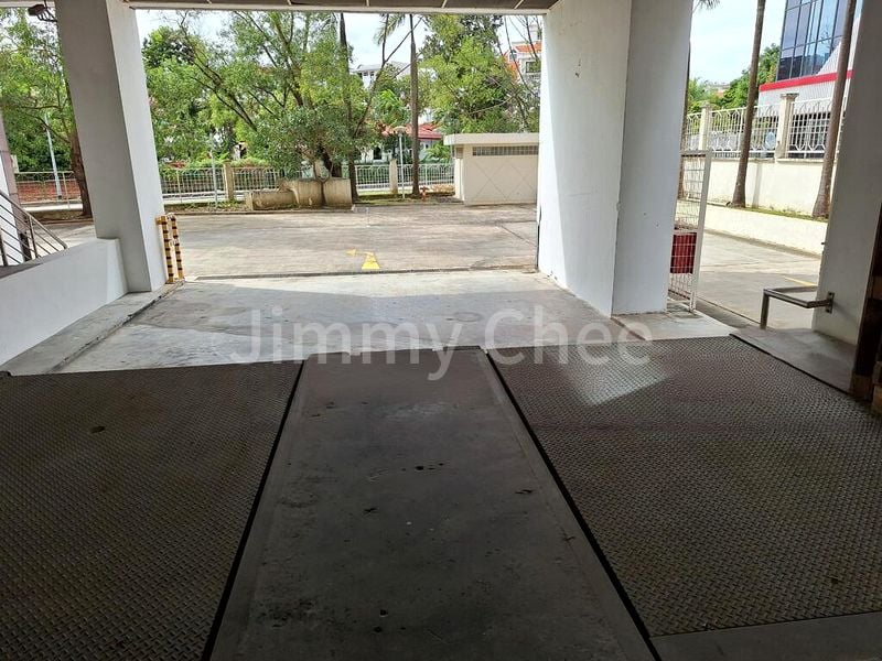 Light Industrial (B1) for Sale: FREEHOLD B1 | City Fringe | Standalone Bldg, Ample Loading Bays; Suits Logistics - Image 8