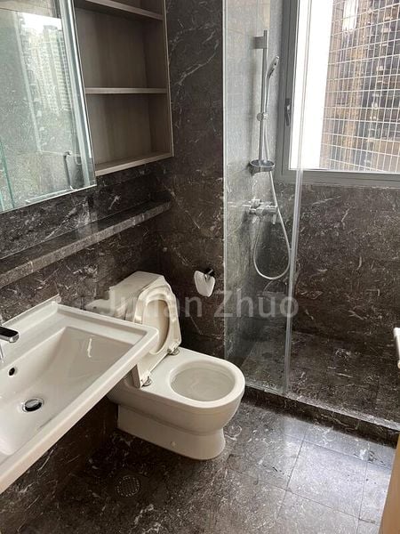 4 Bed Condo for Rent in  Suites @ Cairnhill - Image 12