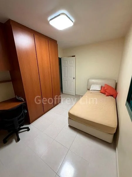 Premium HDB for Rent in 475 Segar Road - Image 5