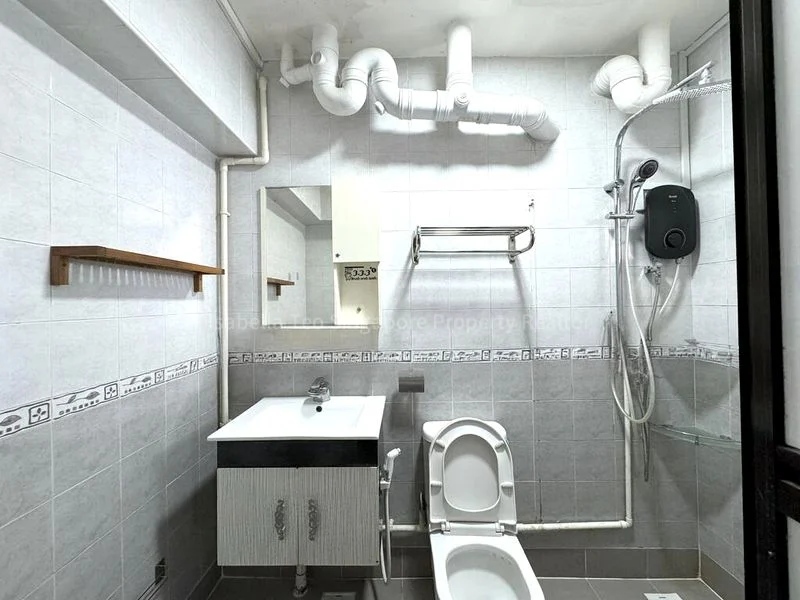 5 Room (5I) HDB for Sale in 360 Yung An Road - Image 6