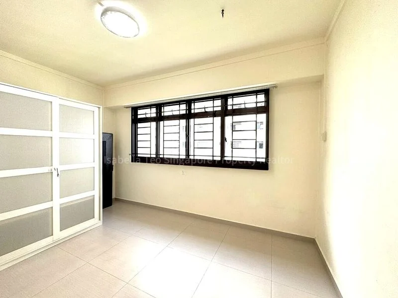 5 Room (5I) HDB for Sale in 360 Yung An Road - Image 3